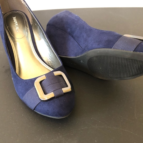 Suede navy blue wedges size 6  X-Appeal - Picture 5 of 5